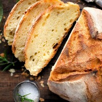 Ako upiecť chleba v pohodlí domova? Máme pre vás niekoľko tipov.